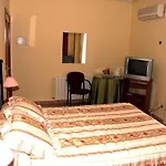 Dracos Hotel 3*