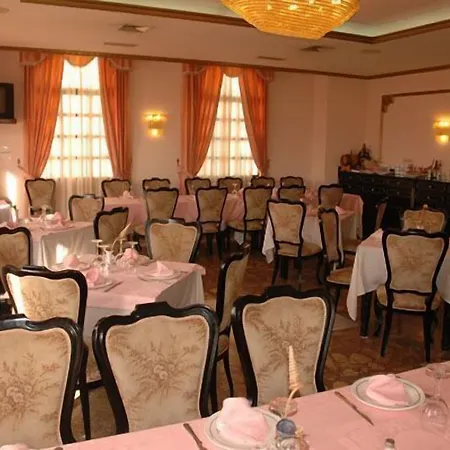 Ξενοδοχείο Dracos 3*