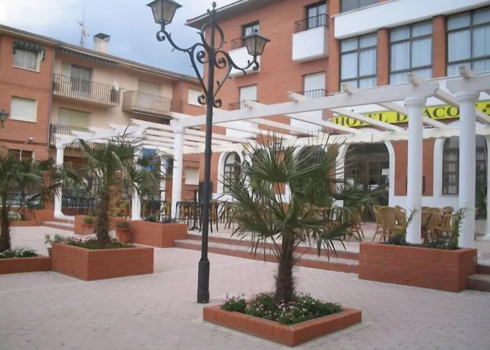 Dracos Hotel Cebreros